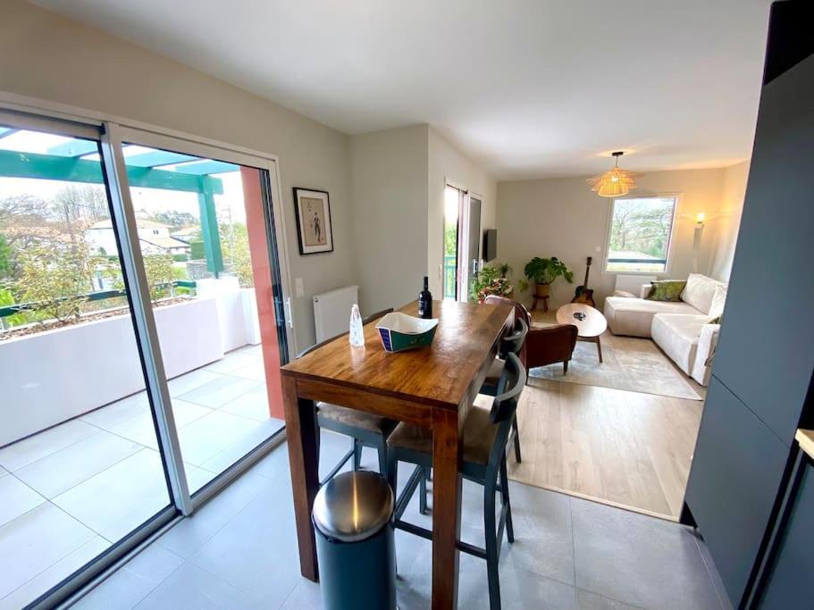 Superbe Appartement, Grande Terrasse Vue Mer Et Montagne Saint-Jean-de-Luz Exteriér fotografie